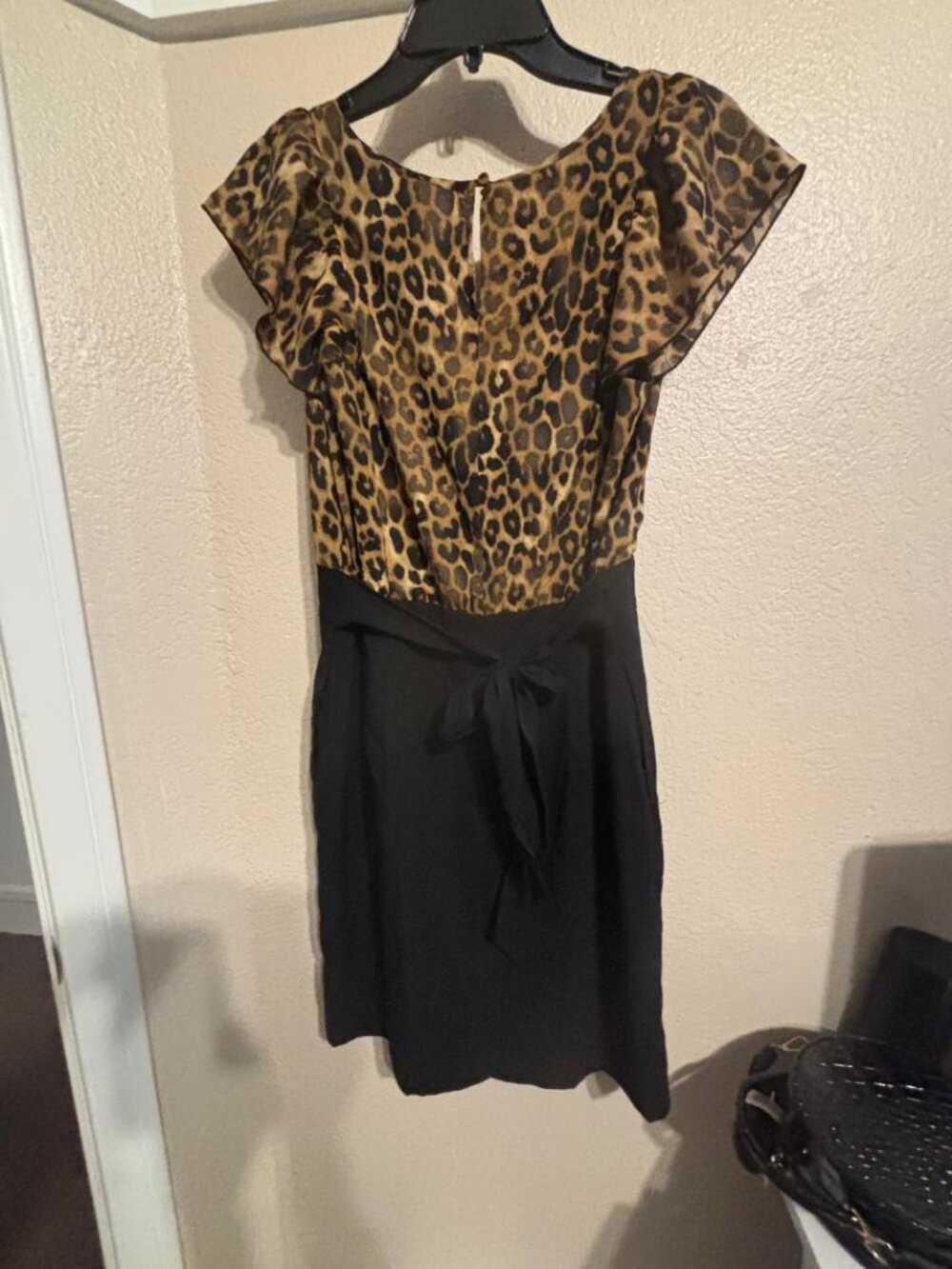 Express Leopard Print Flutter Sleeve Sheath Dress size 8